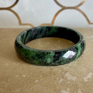 Dark green Faceted Jade Bangle Bracelet